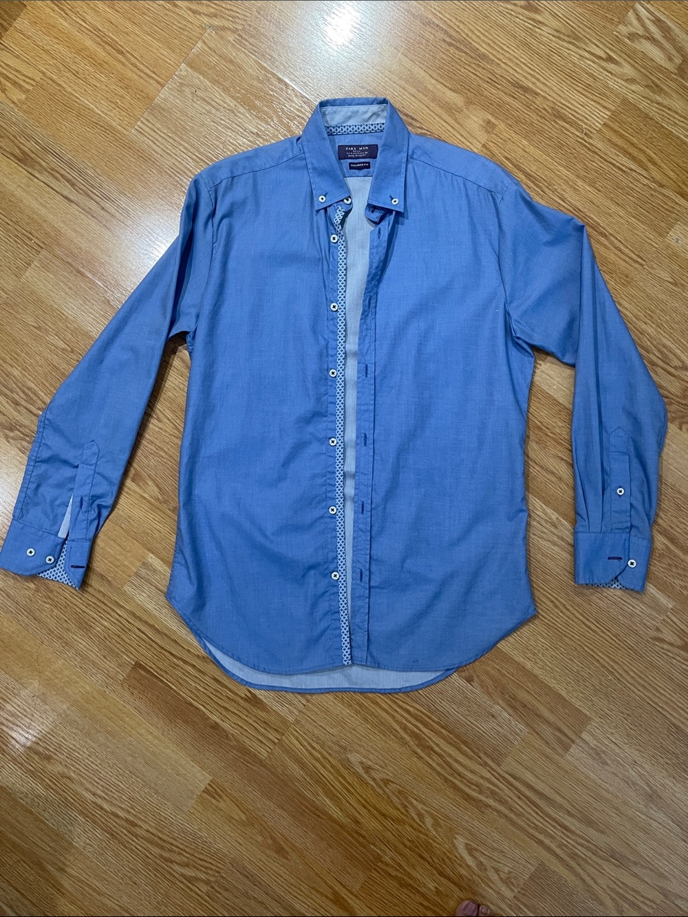 Zara Light Blue Men's Button-Up Shirt with Patterned Placket